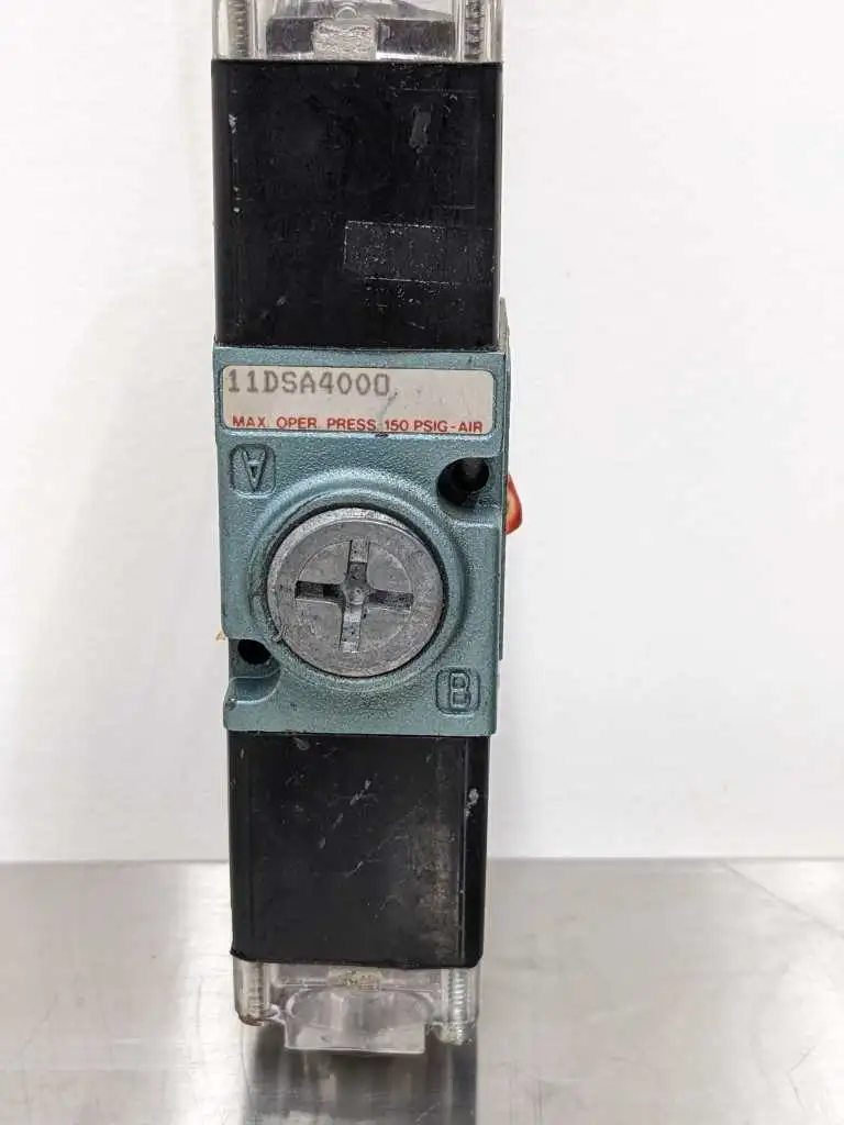 Numatics 227-833B Dual Solenoid with Valve Block 110-115, 110-120 90 - Image 4