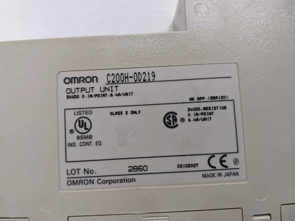 Omron C200H-OD219 Output Module 24, VDC 0.1A/point, 6.4A/unit - Image 6