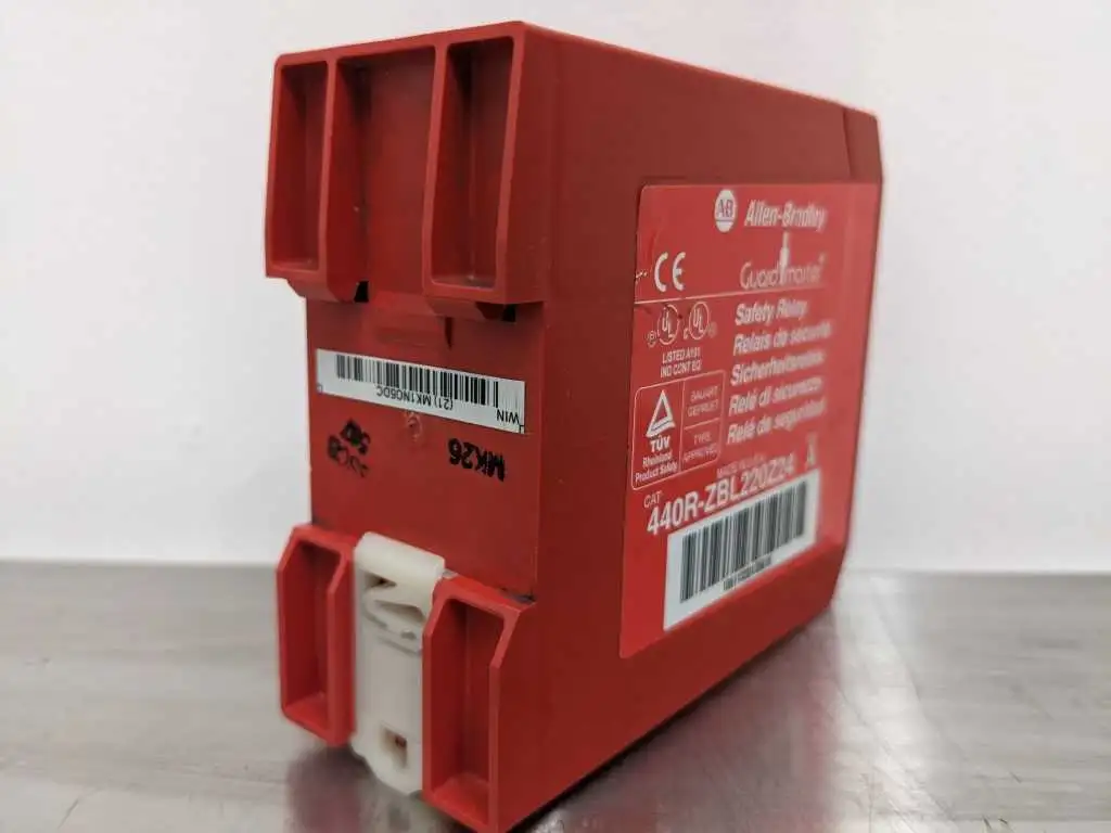 Allen-Bradley 440R-ZBL220Z24 Guardmaster Safety Relay Ser A - Image 4