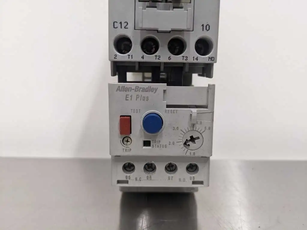 Allen-Bradley 100-C12Z10, 193-ED1CB Contactor and Overload Relay 0.5, 2, 3, 7.5, 10HP - Image 2
