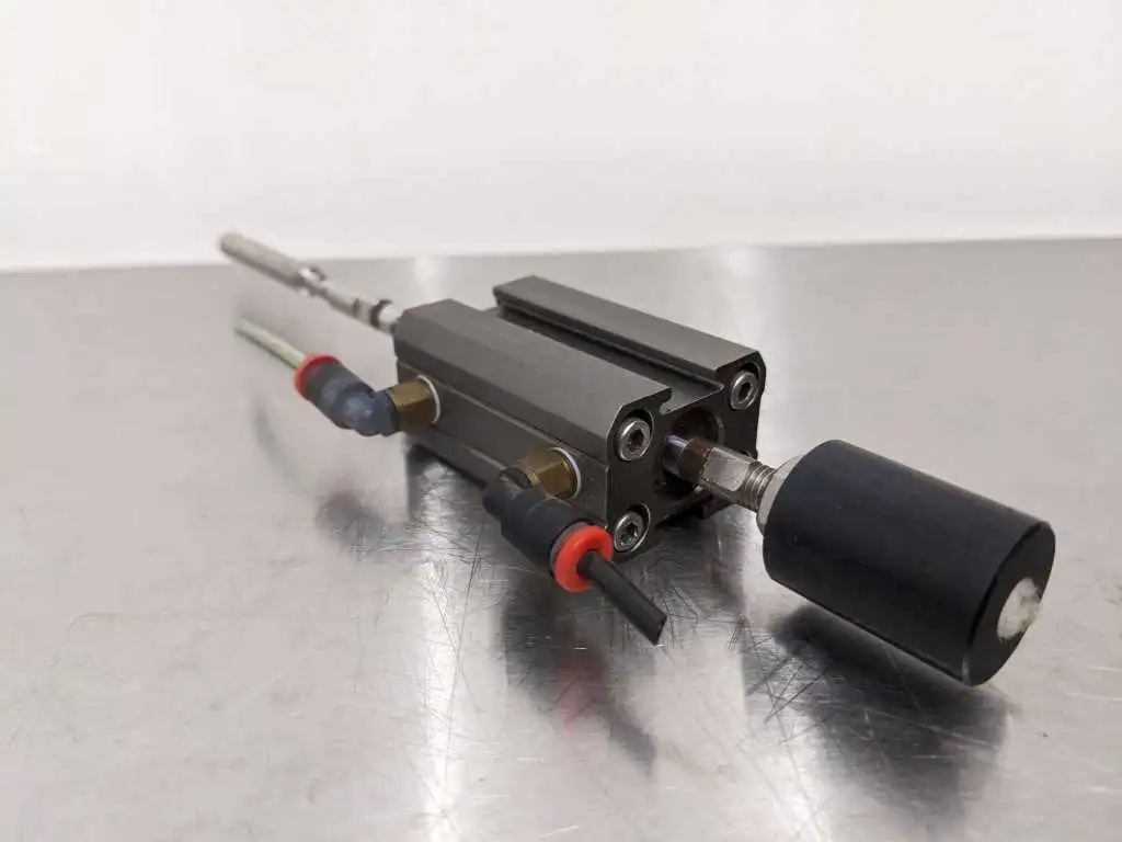 PHD CRD2U12X1-BB Pneumatic Compact Cylinder 1" Stroke - Image 3