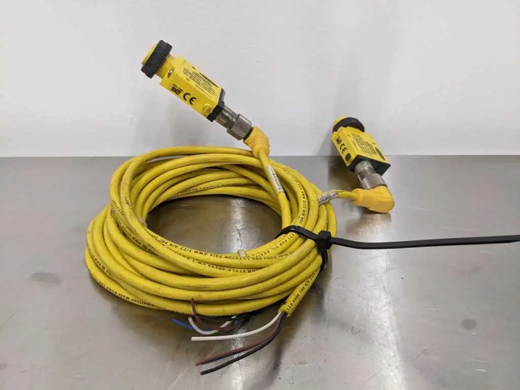 Banner SM31EQD SM31RQD Mini-Beam Photoelectric Sensor Receiver and Emitter - Image 2