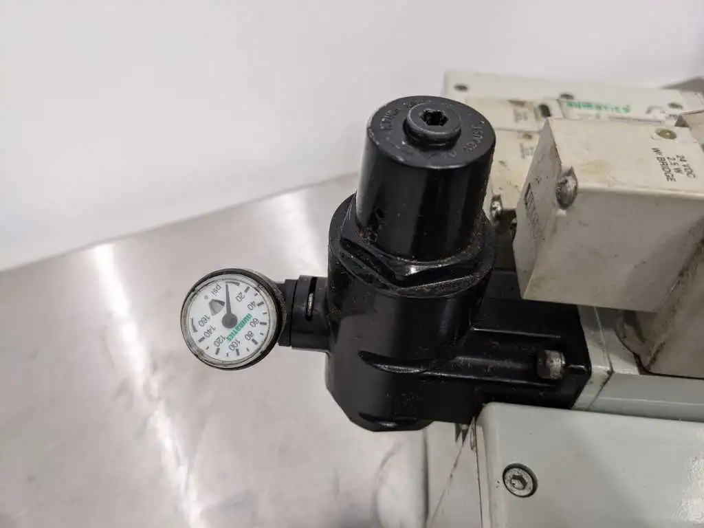 Numatics 353BB600M000061 Solenoid Valve 122BB4Z2MN00061 Valve Block Terminal Strip - Image 4