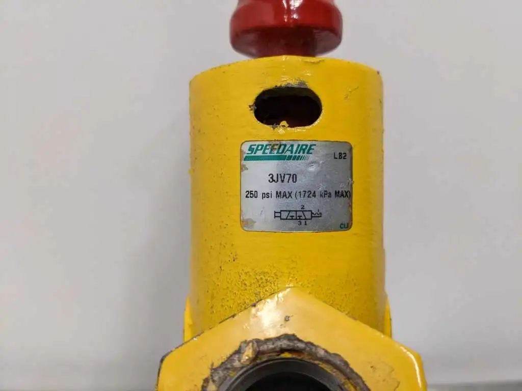 Speedaire 3JV70 Shut Off Valve 250 PSI 1724 kPa - Image 4