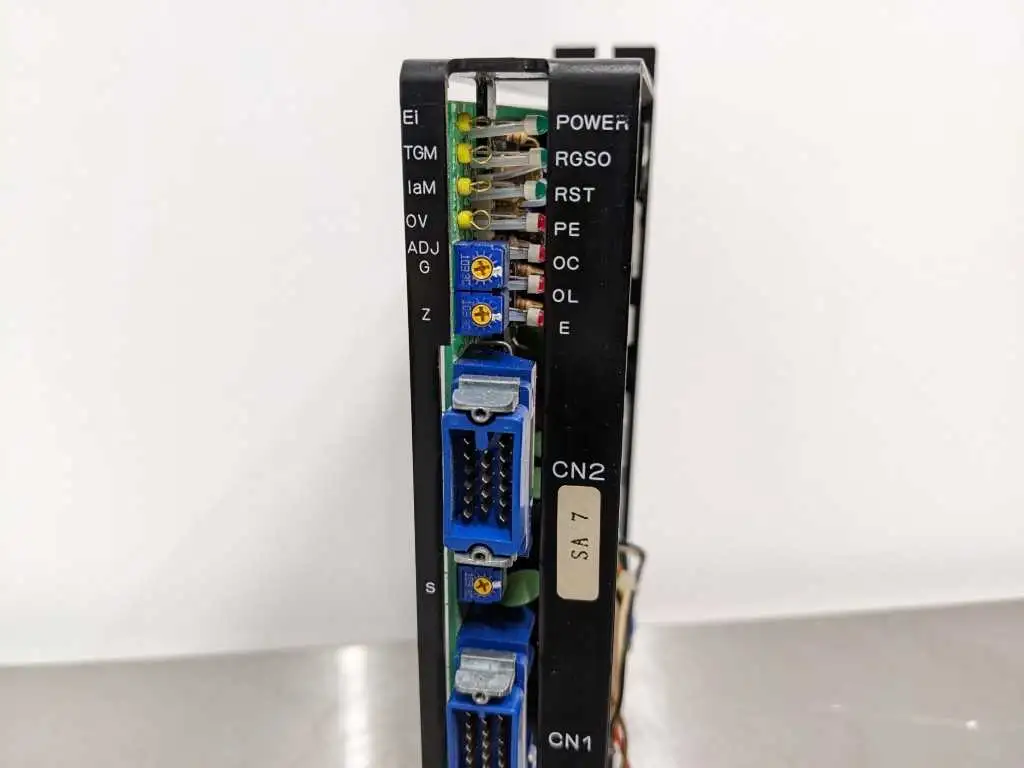 Sanyo Denki PDT-J01-102 Servo Drive Amplifier Ser C SAA3022 - Image 2