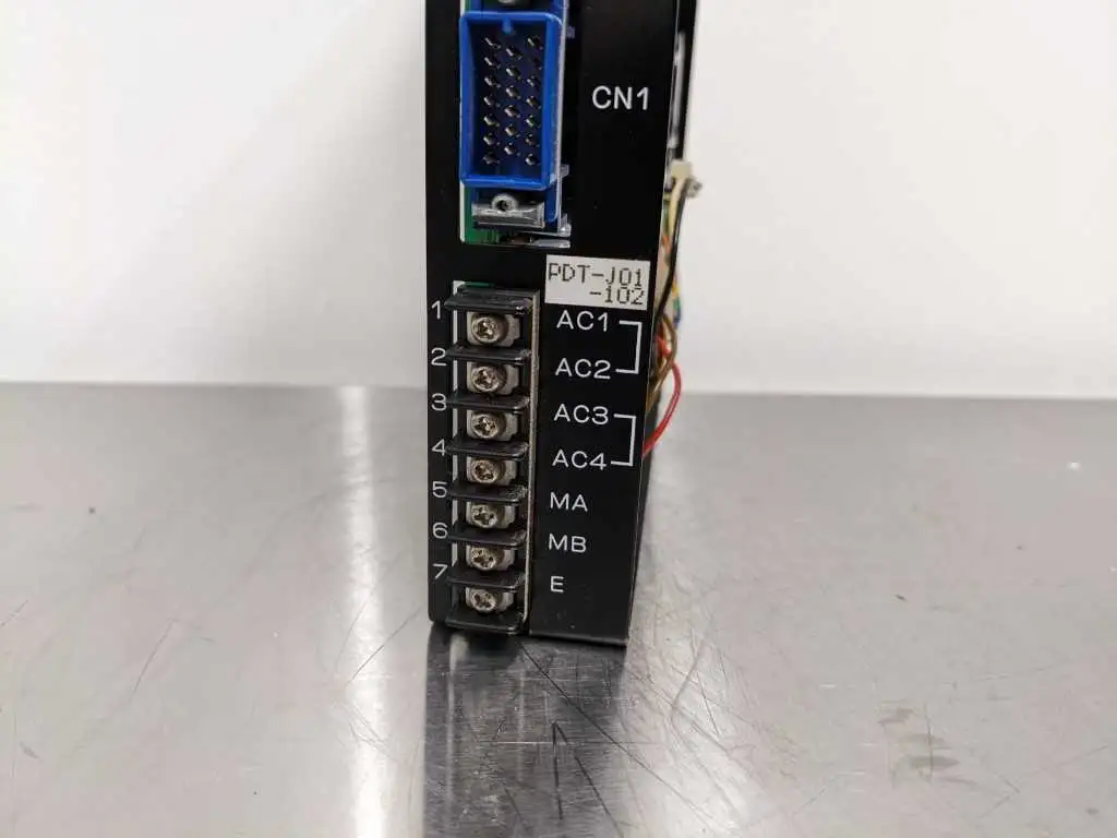 Sanyo Denki PDT-J01-102 Servo Drive Amplifier Ser C SAA3022 - Image 4