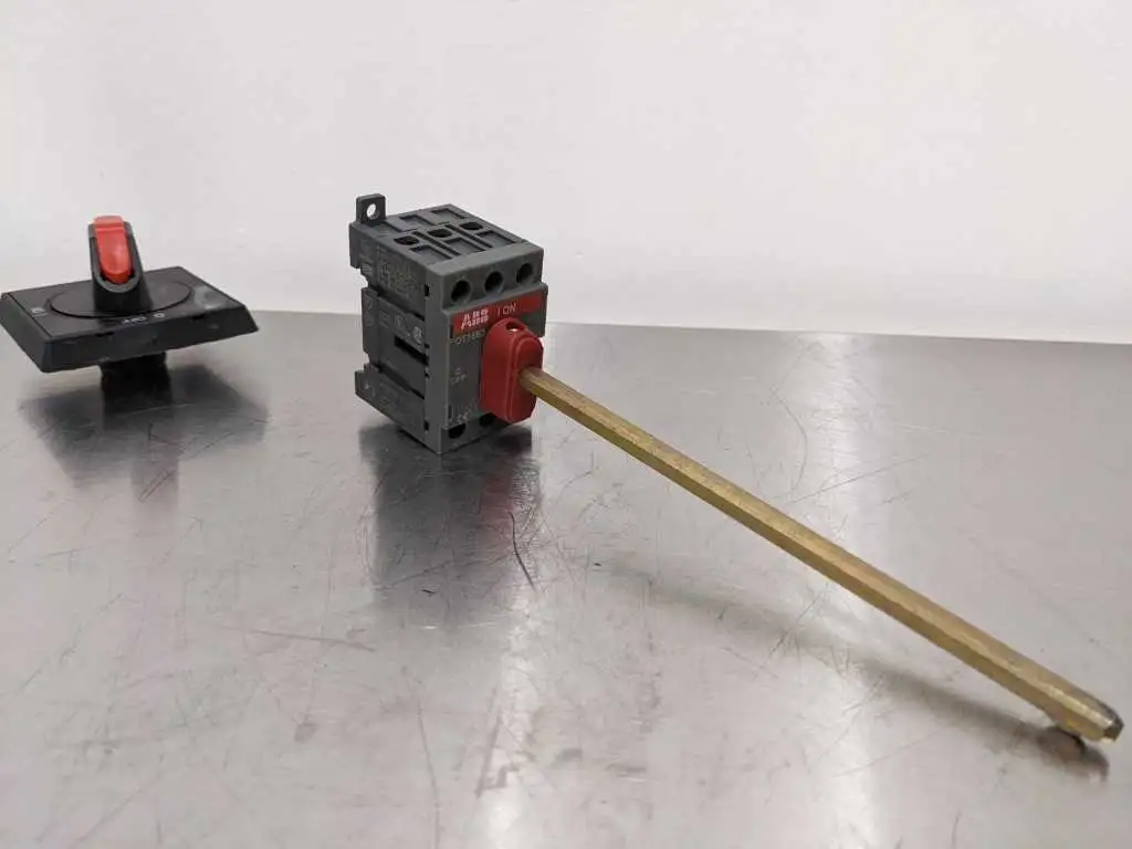 ABB OT16E3 Disconnect Switch 3, 5, 10HP 200, 208, 240, 480, 600 600 VAC 16A - Image 3