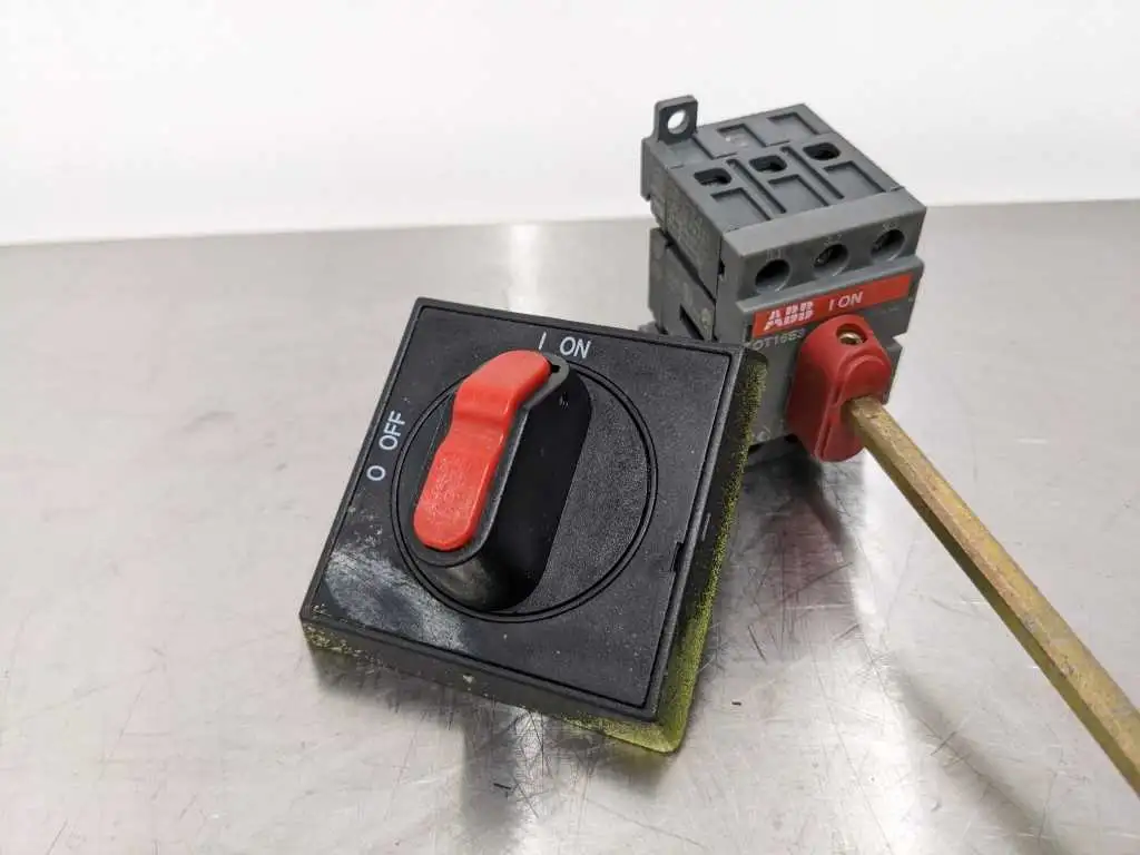 ABB OT16E3 Disconnect Switch 3, 5, 10HP 200, 208, 240, 480, 600 600 VAC 16A - Image 6
