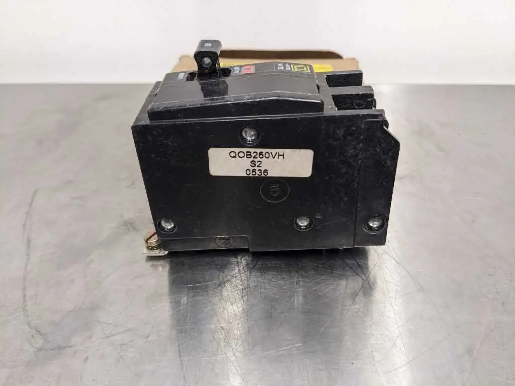 Square D QOB260VH Bolt-on Circuit Breaker 120, 240, VAC 60 60A 2 Pole 120/240V - Image 6