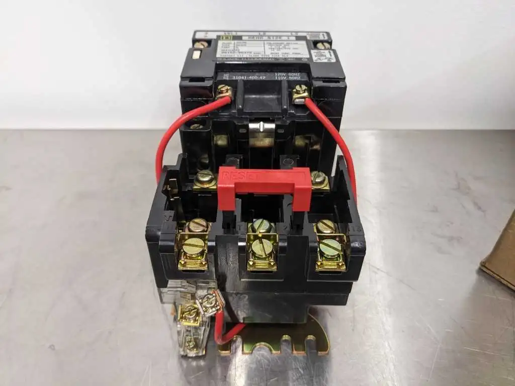 Square D 8536SCG3V02S AC Magnetic NEMA Size 1 Starter 110 120 V 50/60 Hz - Image 6