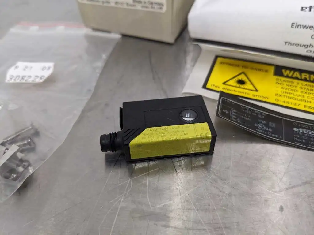 IFM Efector OJ5017 Photoelectric Sensor OJELFPKG/AS T AD 0810 64 - Image 3