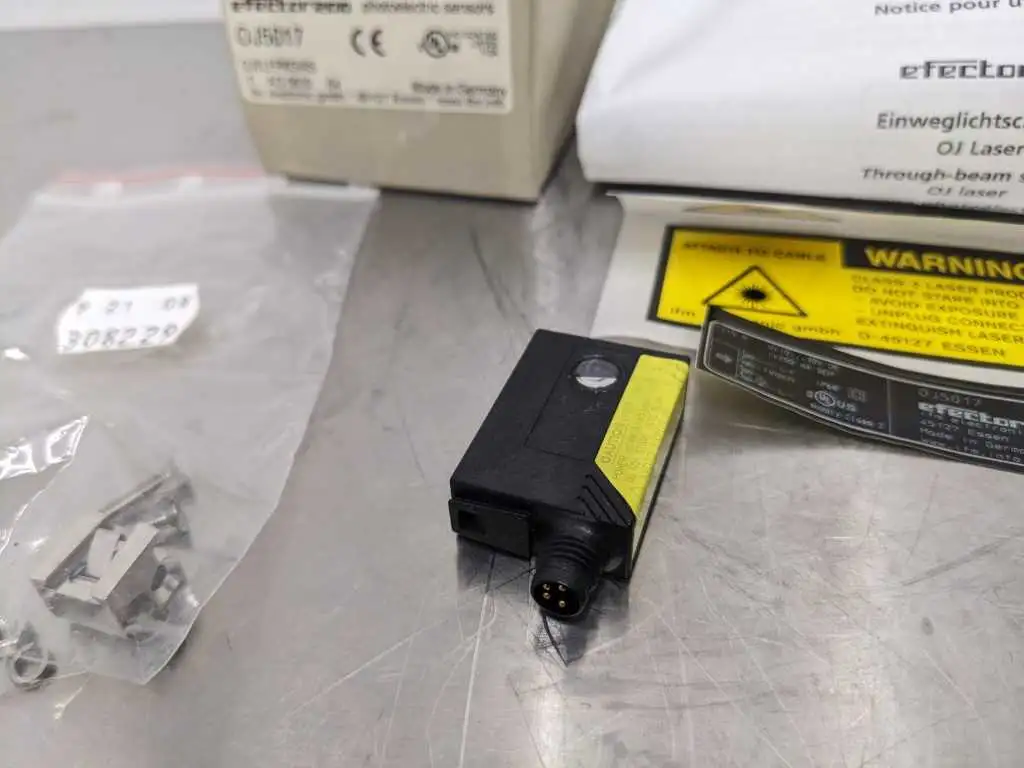 IFM Efector OJ5017 Photoelectric Sensor OJELFPKG/AS T AD 0810 64 - Image 4