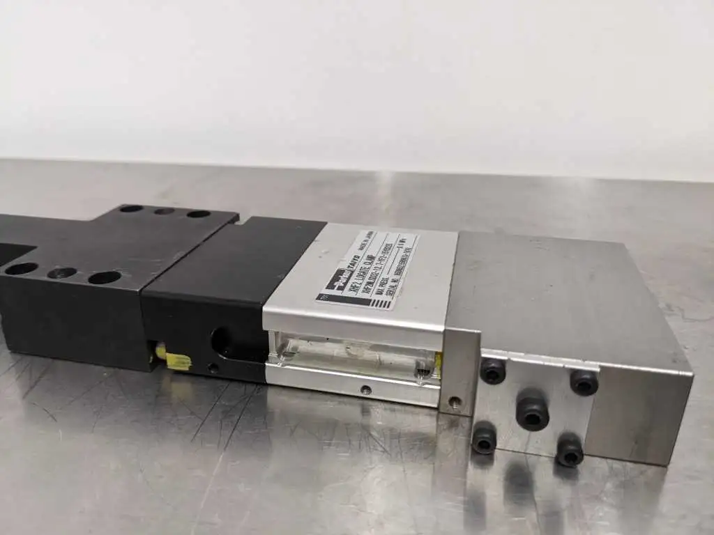 Parker XHF2MLSD32-12.7-YF2-15YB225 Locate Clamp 0.8 MPa Taiyo - Image 5