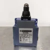 Telemecanique XCKML502 Limit Switch 500v, Uimp 6kV, AC 15 240V 3A IP66 - Image 3