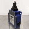 Telemecanique XCKML502 Limit Switch 500v, Uimp 6kV, AC 15 240V 3A IP66 - Image 4