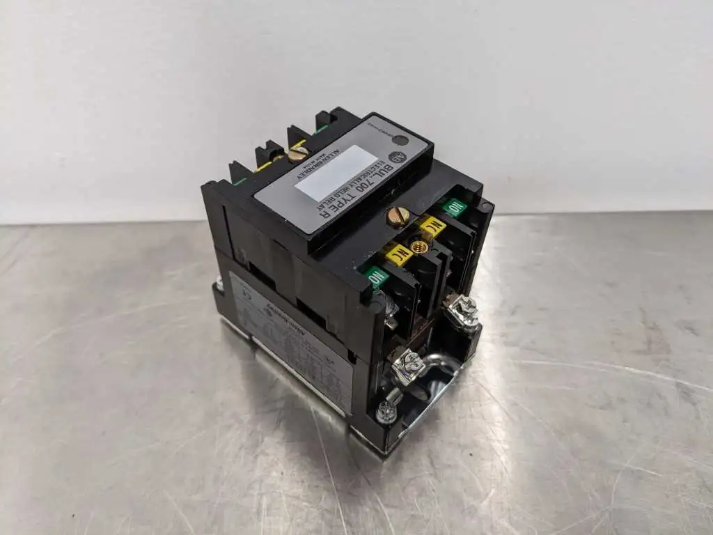Allen-Bradley 700DC-R220Z24 Sealed DC Coil Relay - Image 5