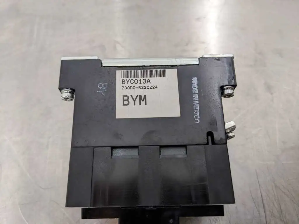 Allen-Bradley 700DC-R220Z24 Sealed DC Coil Relay - Image 9