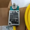 Allen-Bradley 802M-AY8 Pre-Wired Limit Switch Lever Type CW or CCW 2 Circuit 8 Ft Cable Ser F - Image 7