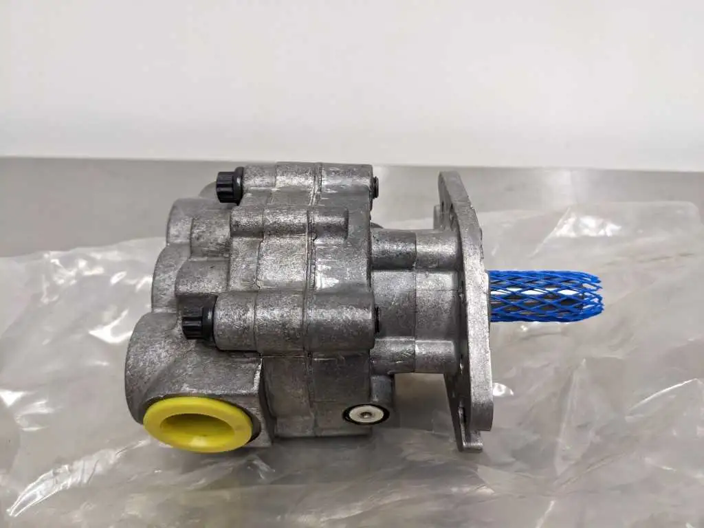 Parker MGG20025 CA1B3 Hydraulic Motor - Image 4