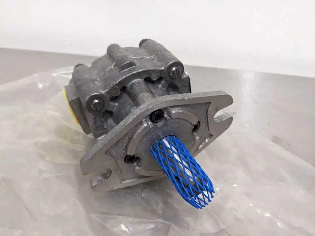 Parker MGG20025 CA1B3 Hydraulic Motor - Image 5