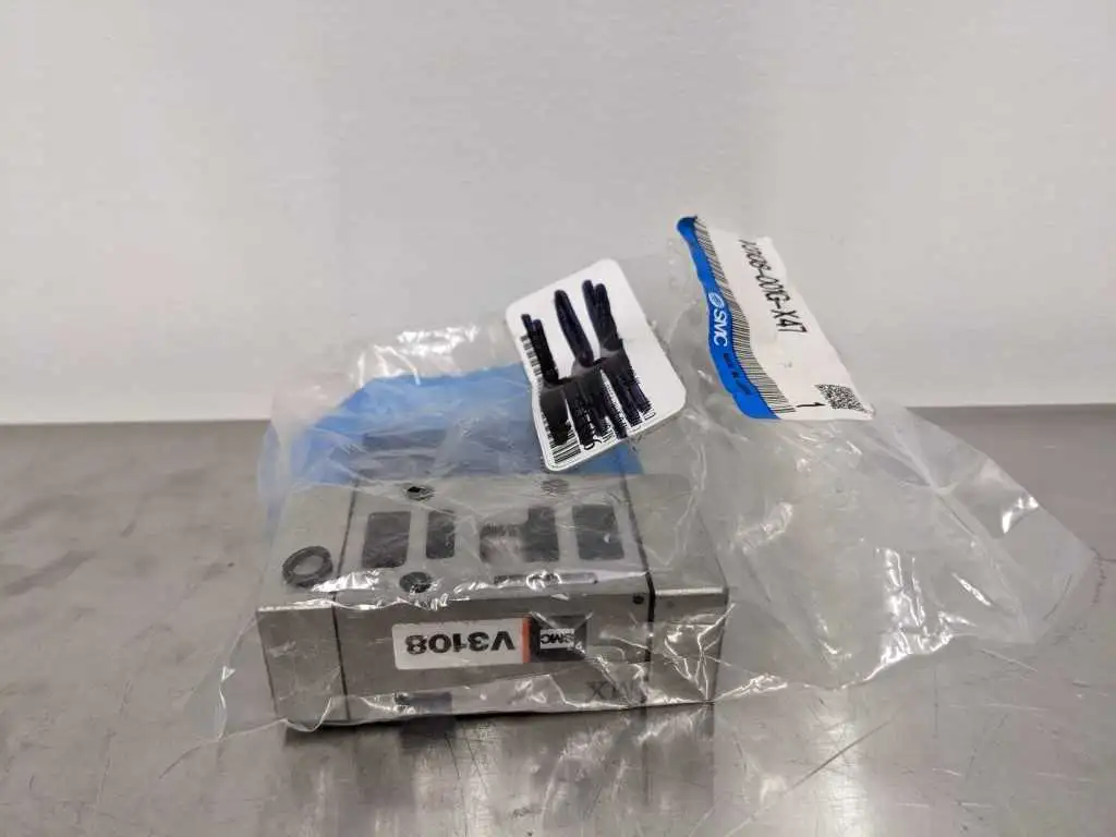 SMC V3108-001G-X47 Pilot Valve 100VAC for CV3 - Image 2