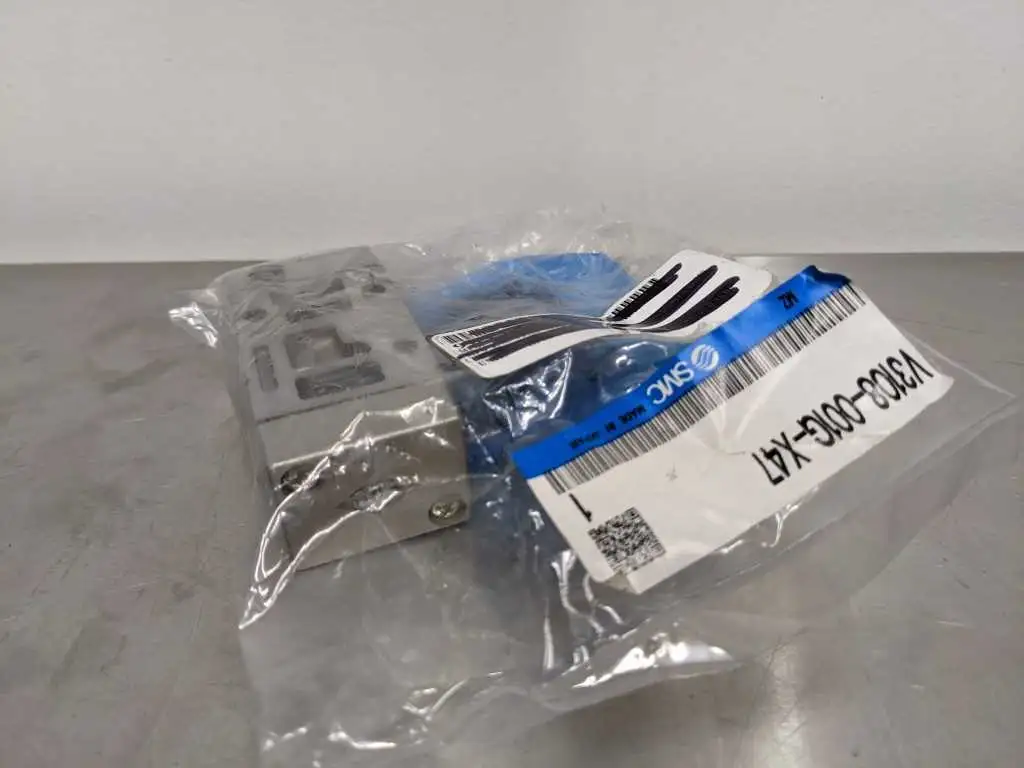 SMC V3108-001G-X47 Pilot Valve 100VAC for CV3 - Image 3
