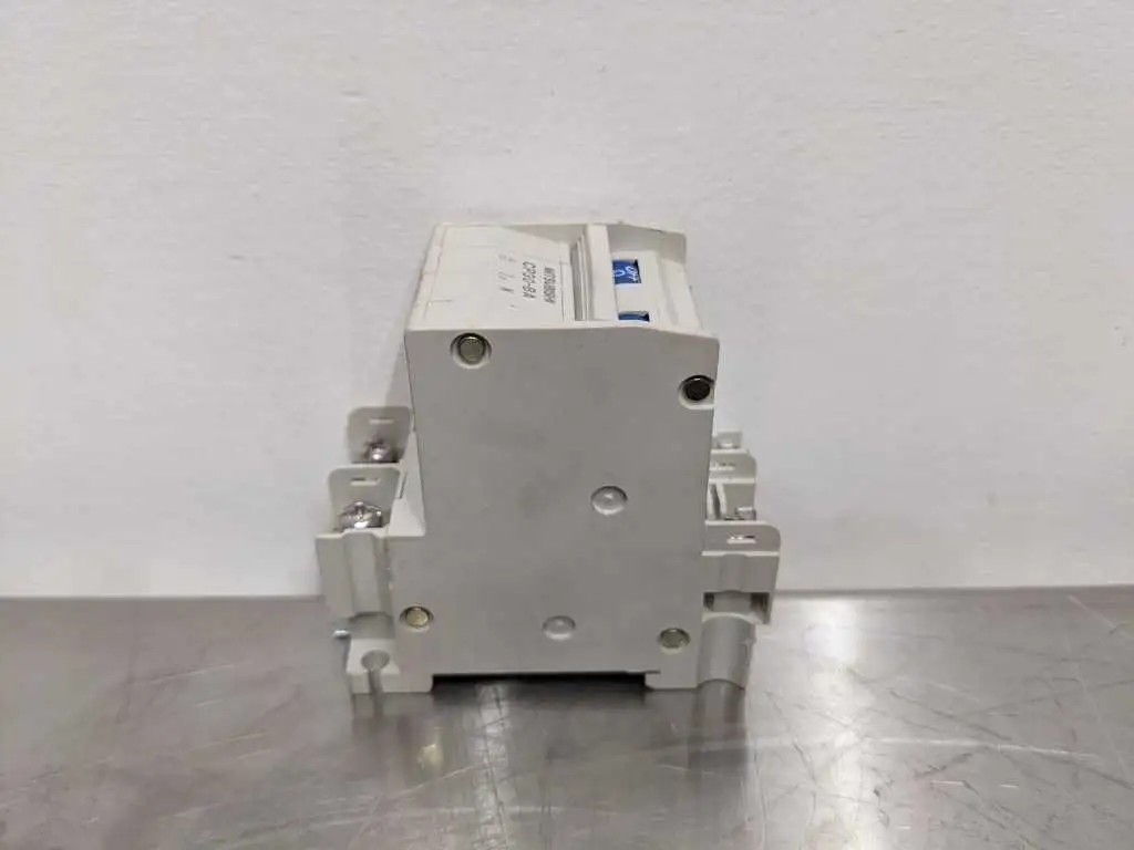 Mitsubishi CP30-BA Circuit Protector 2A 2 Pole 2A - Image 4
