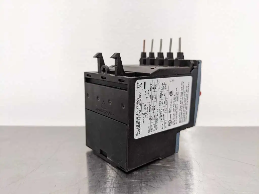 Siemens 3RU2116-1DB0 Thermal Overload Relay 2, 2-3, 2, A Brand New - Image 5