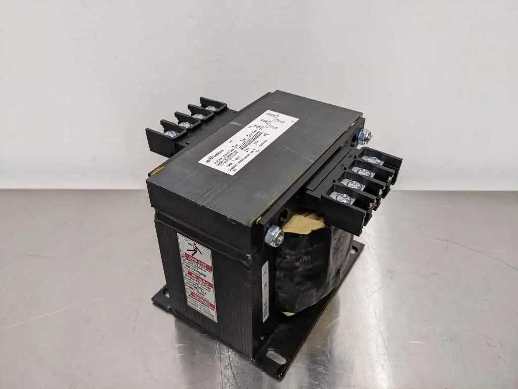 Square D 9070T500D32 Transformer 0.5 KVA/0.3 KVA Pri 220/440/550 230/460/575 240/480/600 Sec 90/110 95/115 100/120 - Image 3
