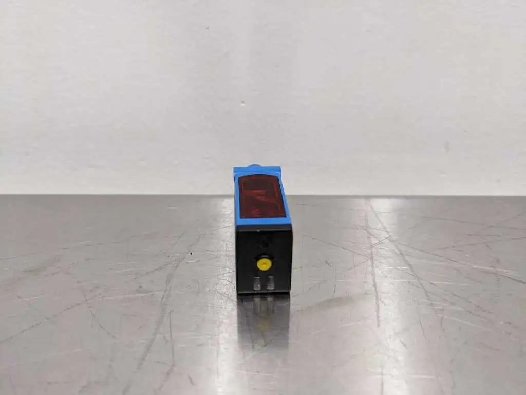 Sick WL4S-3P2232 Photoelectric Retro-reflective Sensor 1042078 - Image 4