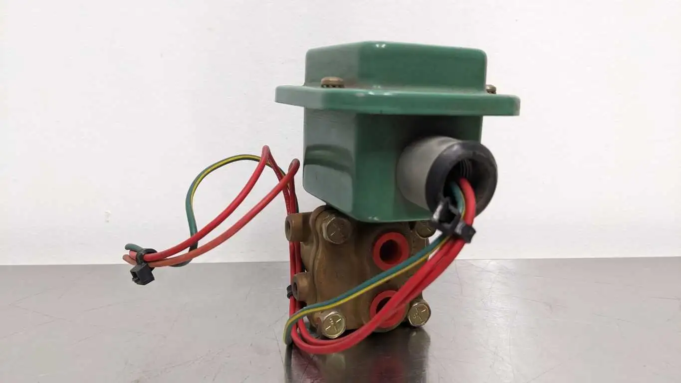 ASCO WP8342C1 Solenoid Valve 1/4" 60/120 - Image 3