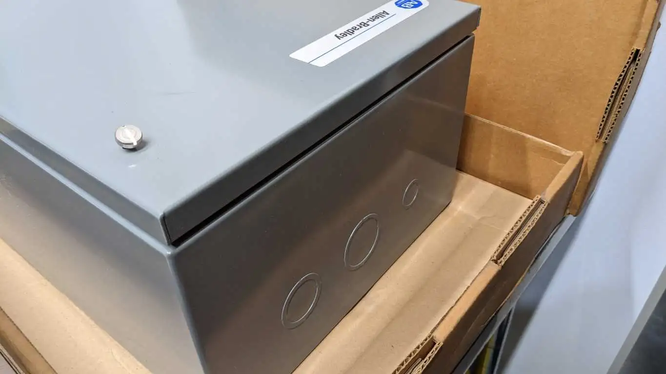 Allen-Bradley 500L-DAD930 AC Lighting Contactor 100 Amp 3 Pole N.O. Auxiliary Contact PN-100843 - Image 6