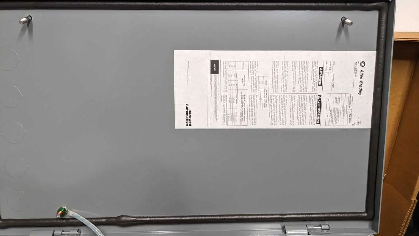 Allen-Bradley 500L-DAD930 AC Lighting Contactor 100 Amp 3 Pole N.O. Auxiliary Contact PN-100843 - Image 9