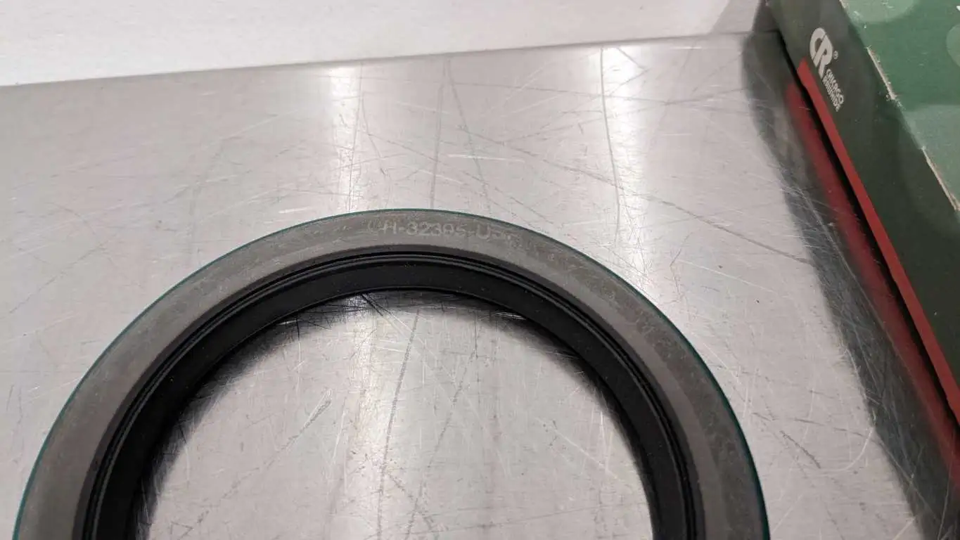 Chicago Rawhide SKF 32395 Oil Seal - Image 3