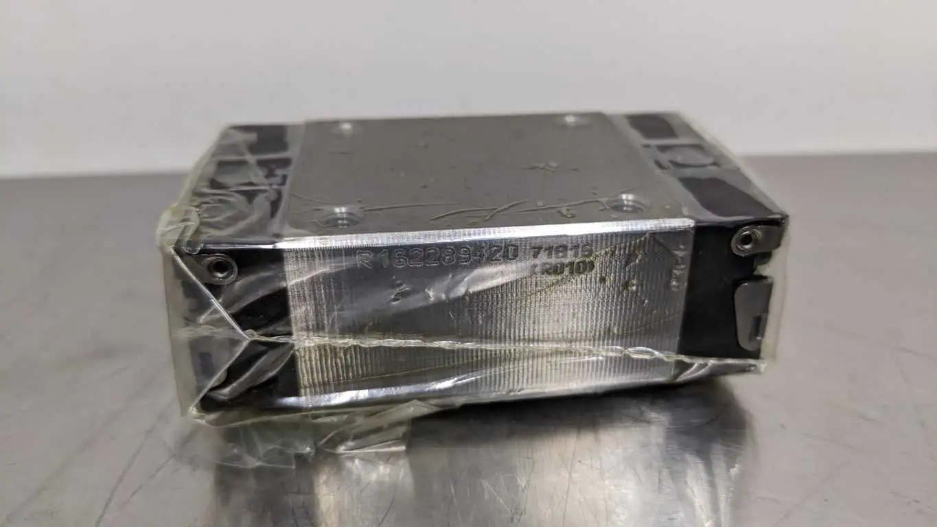 Rexroth R162289420 Ball Runner Block Carbon Steel KWD-020-SNS-C0-N-1 - Image 5