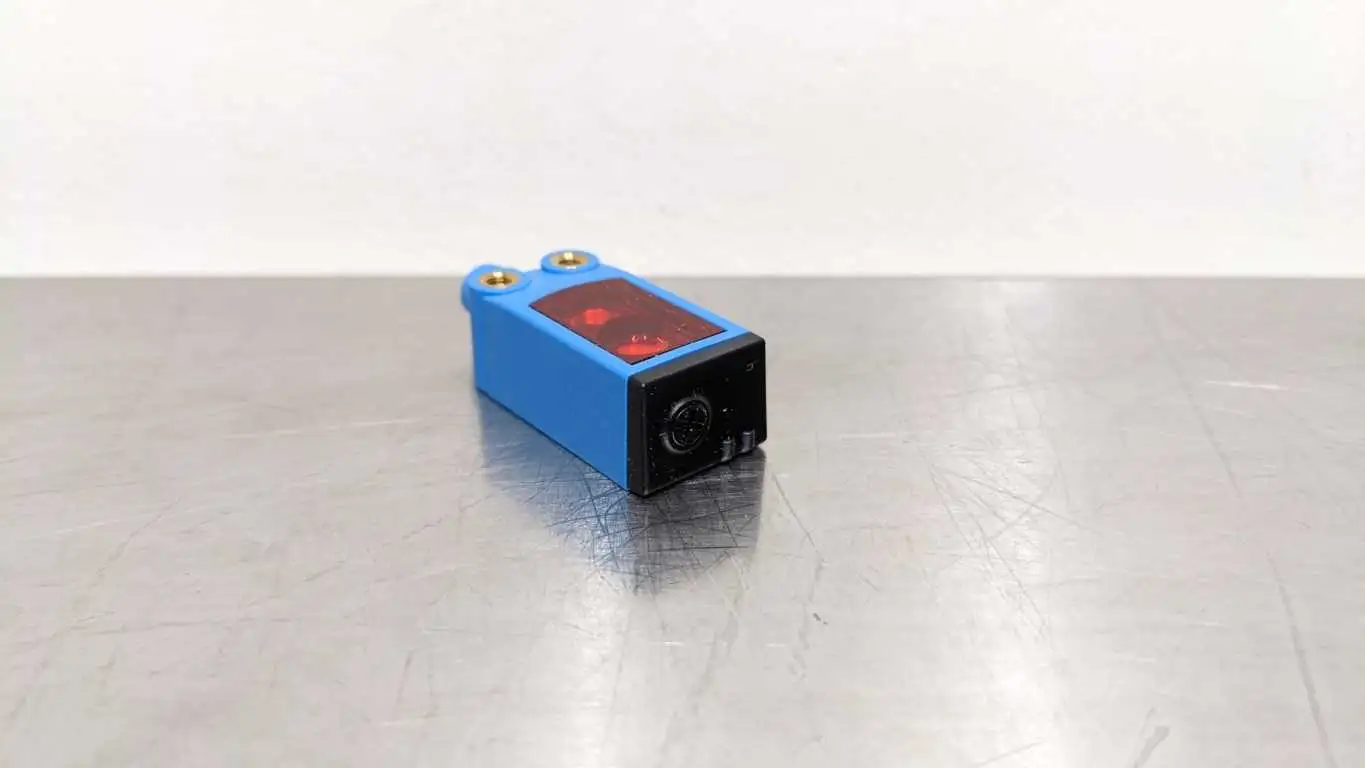 Sick WTB4-3P2261 Photoelectric Sensor W4-3 1028100 1729 New in Box - Image 7