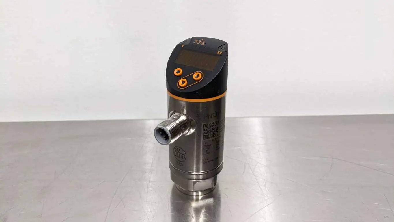 IFM Efector PN7071 Pressure Sensor with Display PN-250-SER14-QFRKG/US/ /V New in Box - Image 2