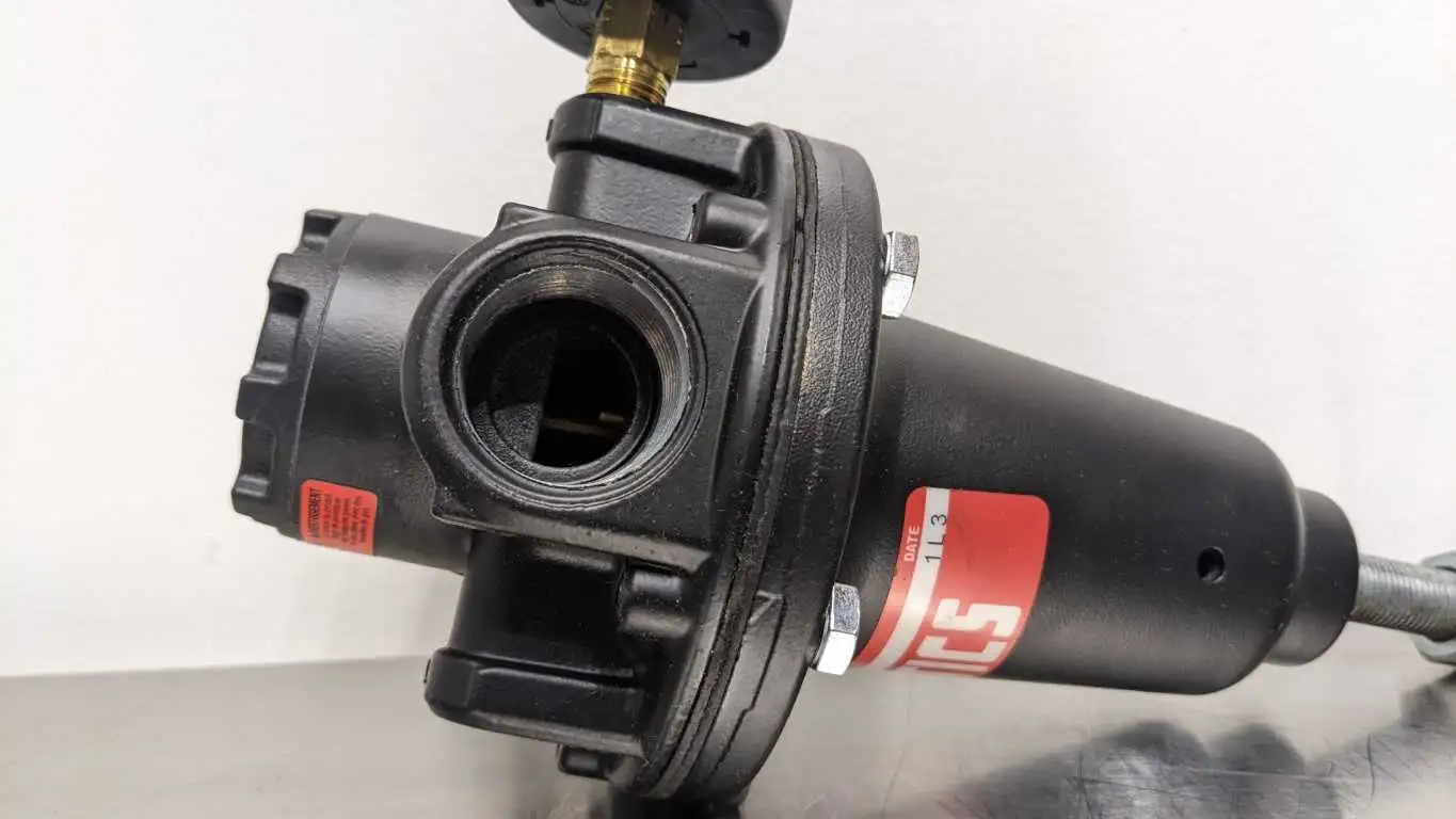 Numatics R50R-08 Pneumatic Air Regulator 0-125 PSIG 1 Inch - Image 6