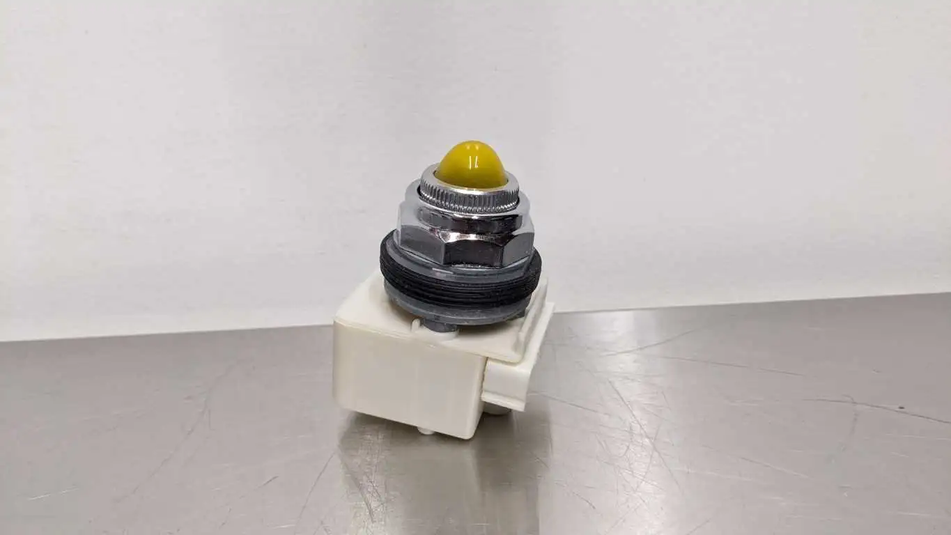 Schneider Electric 9001KP35LYY6 Standard Pilot Light Yellow LED Harmony - Image 4