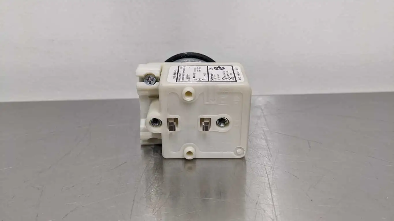 Schneider Electric 9001KP35LYY6 Standard Pilot Light Yellow LED Harmony - Image 6