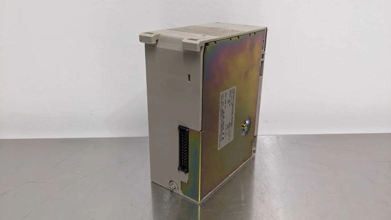 Omron C200HW-PD024 Power Supply Unit 24VDC - Image 3