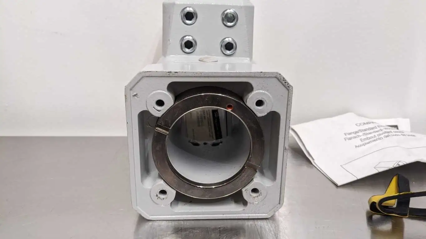 Hoffman C-CS5FECLG Flange Standard Elbow Coupling Compact - Image 4