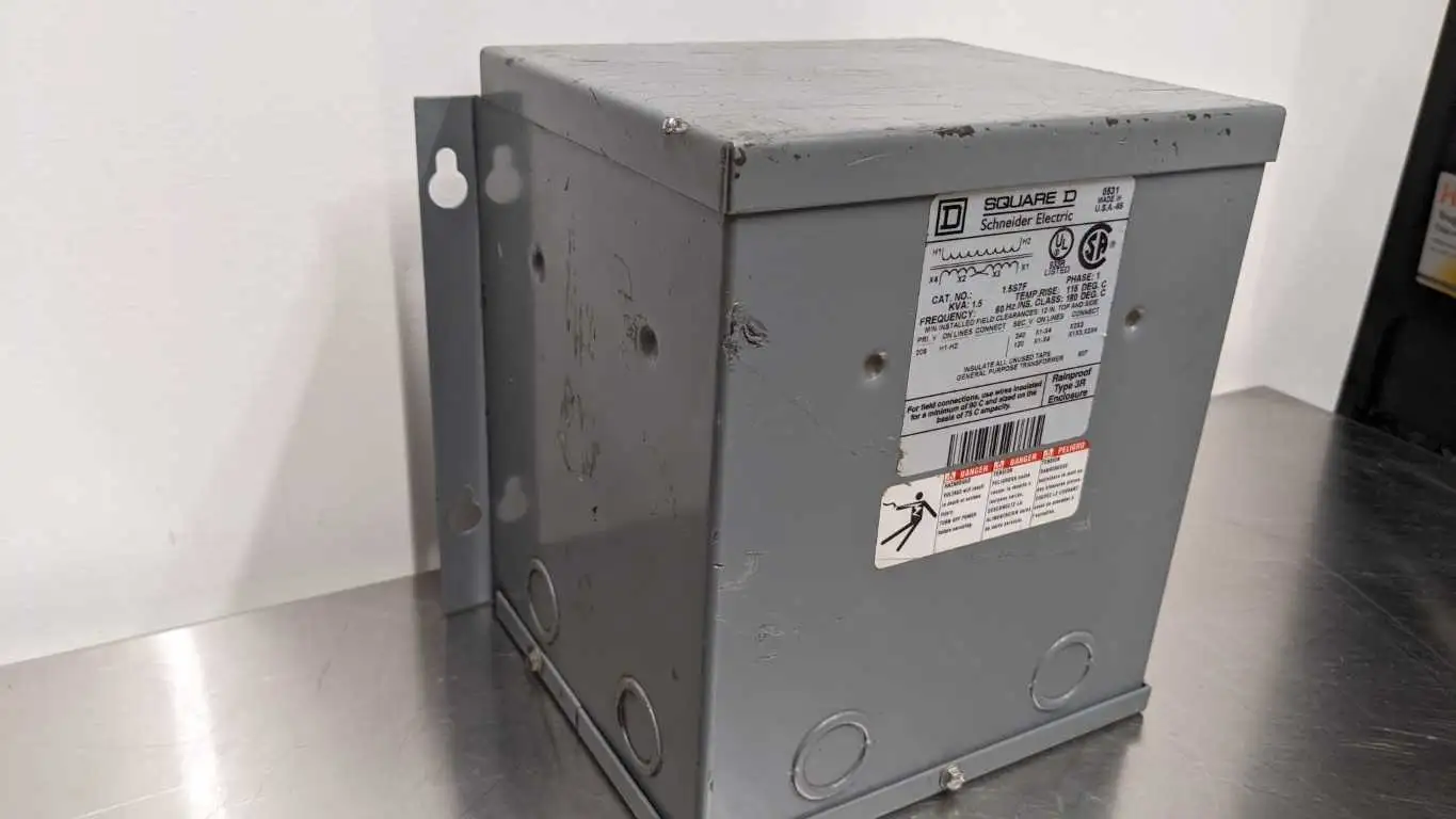 Square D 1.5S7F Transformer 1.5 KVA 208 to 240/120 VAC 1 PHASE RAINPROOF TYPE 3R - Image 2
