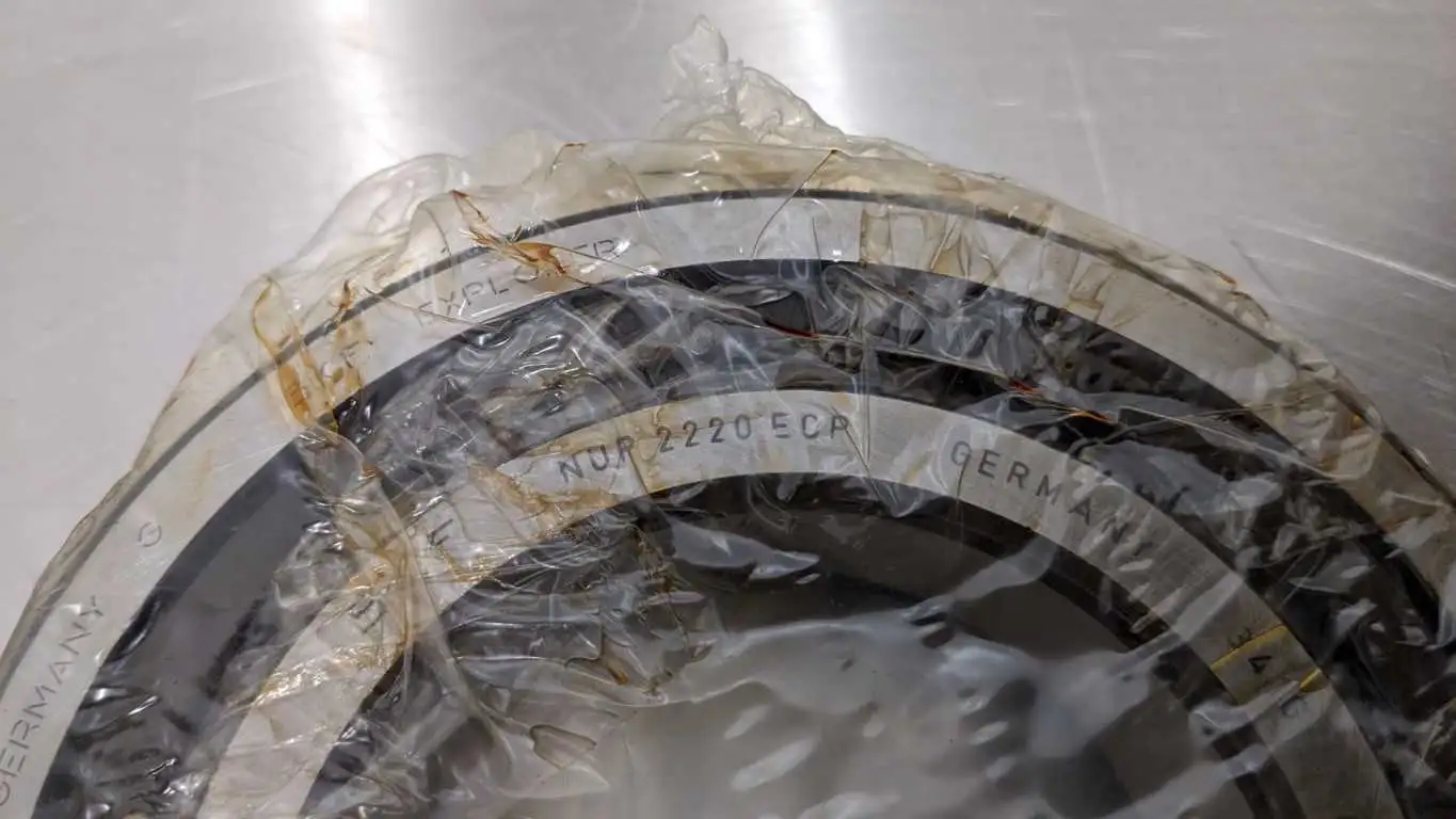 SKF NUP 2220 ECP Single Row Cylindrical Roller Bearing 100mm ID 180mm OD 46mm Wide NUP2220ECP Explorer 341G - Image 4