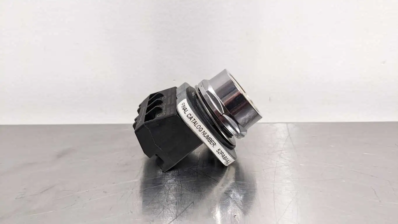 Siemens 52PA8A4J Pushbutton Yellow - Image 2