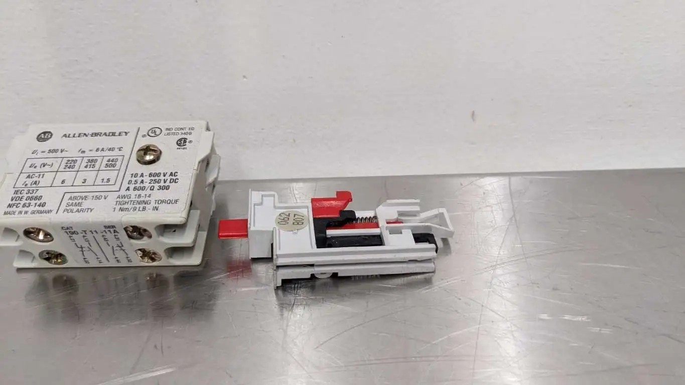 Allen-Bradley 190-T11-11 Trip Indicator - Image 5