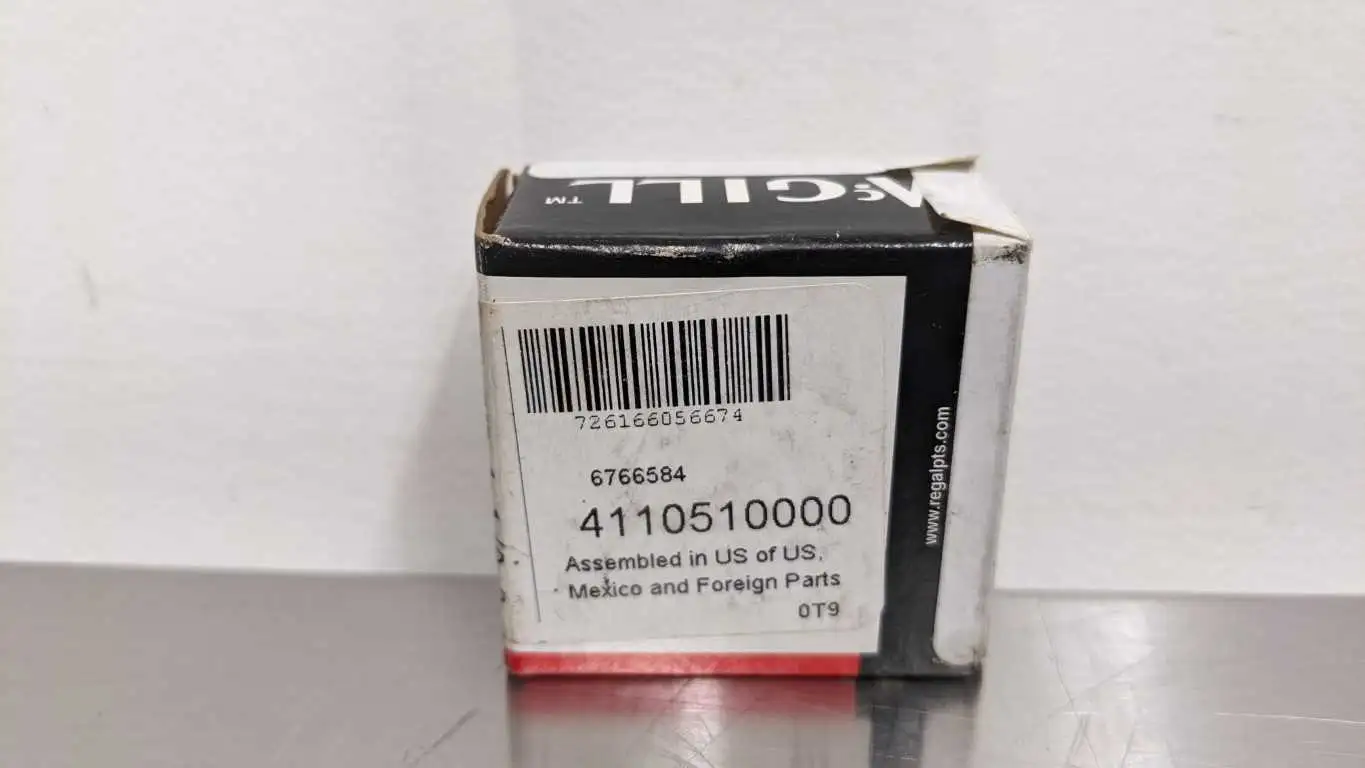 McGill CCYR 1 1/8 S Cam Yoke Roller Lubri-Disc New in Box - Image 5