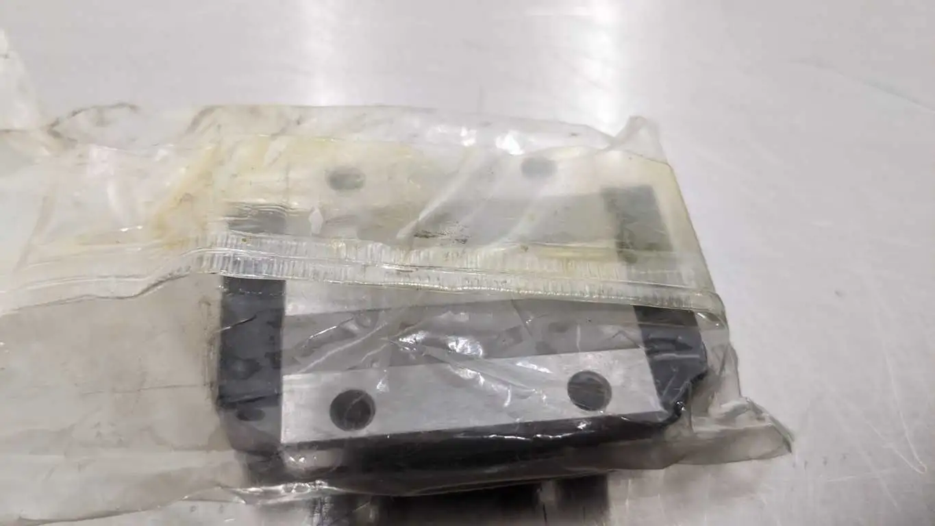 THK SHS15C1SSC1 Linear Bearing Block 47mm Wide x 64.4mm Long 15mm Rail USA - Image 5