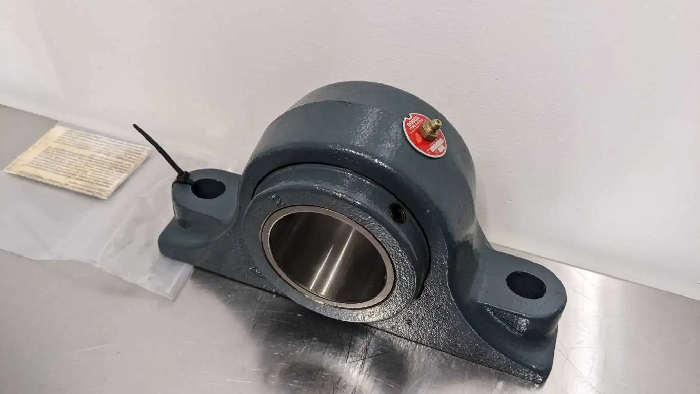 New! Dodge 023018 Pillow Block Bearing 3" P2B-E-300R Type E-Xtra - Image 2