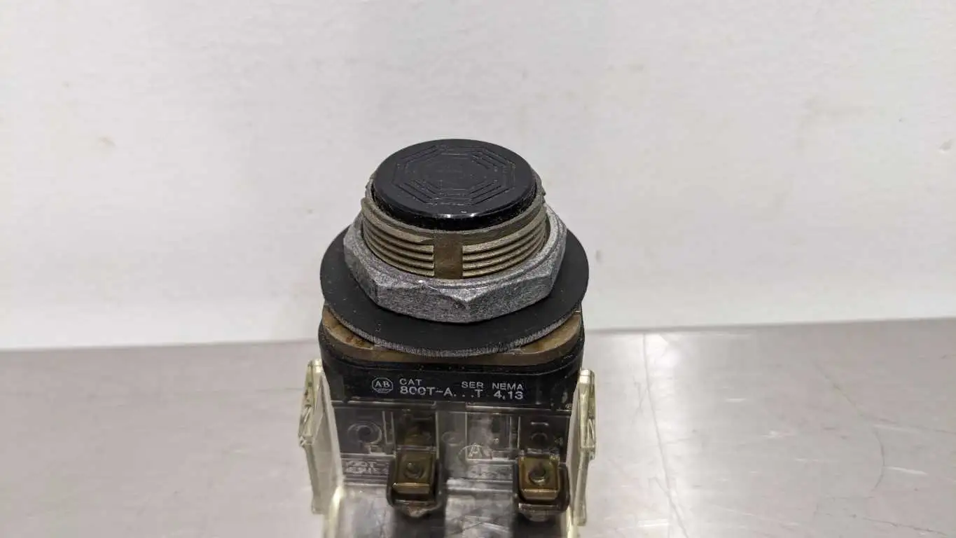 Allen-Bradley 800T-A Pushbutton Ser T Black